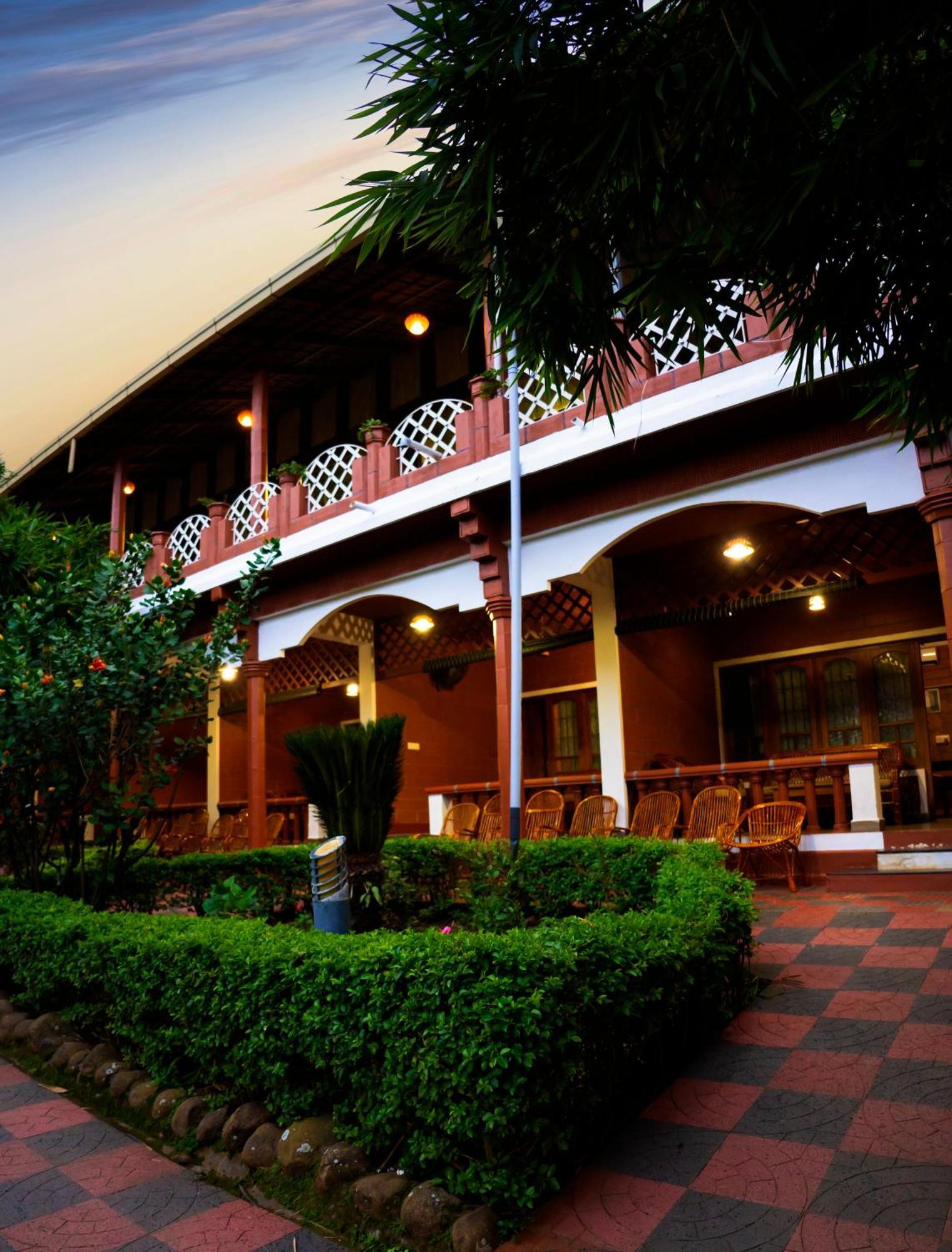 The Nest Inn Resort Masinagudi Exterior photo